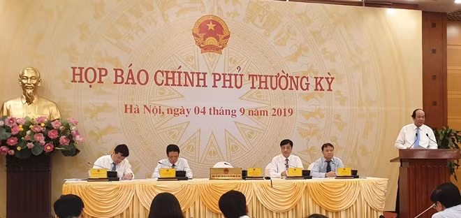 Toàn cảnh buổi họp báo