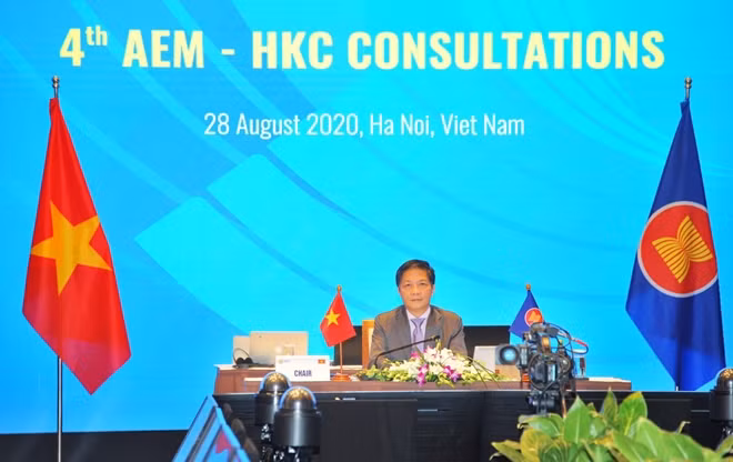 Buổi Đối thoại trực tuyến do Bộ trưởng Công Thương Trần Tuấn Anh và Bộ trưởng Thương mại và Phát triển Kinh tế Hồng Kông, Trung Quốc, ngài Edward Yau Tang-wah đồng chủ trì.