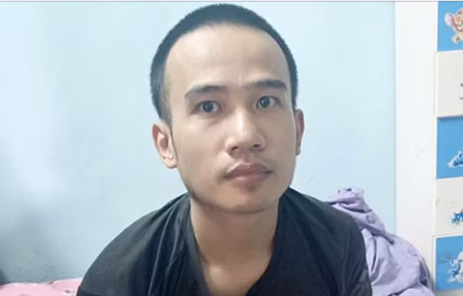 Đối tượng Nguyễn Thanh Tùng bị bắt giữ khi đang lẩn trốn tại một nhà trọ ở quận Bắc Từ Liêm.