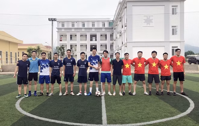 Tuổi trẻ Cụm thi đua số 1 - Bộ Công an giao lưu bóng đá với tuổi trẻ Công an tỉnh Cao Bằng.
