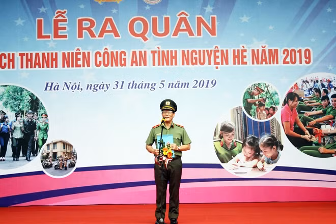 Thiếu tướng Nguyễn Đức Minh phát biểu tại buổi Lễ.