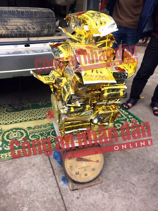 30kg ma túy tổng hợp dạng đá bị thu giữ.