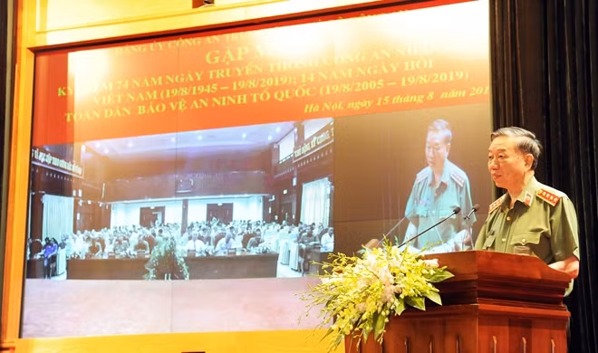 Bộ trưởng Tô Lâm phát biểu tại buổi gặp mặt.