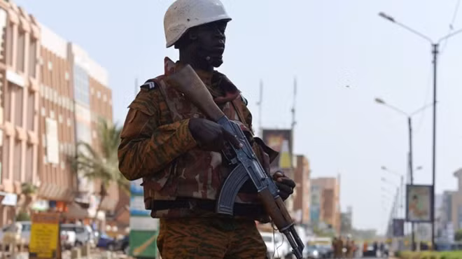 An ninh đã được tăng cường ở thủ đô Ouadougou. Ảnh: Sky News
