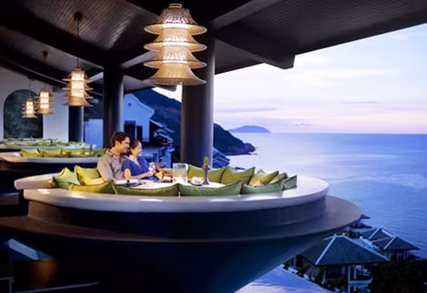 Khung canh tuyệt đẹp ở InterContinental Danang Sun Peninsula Resort.