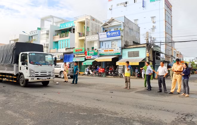 Bước đầu tài xế khai nhận do xe bị mất phanh.