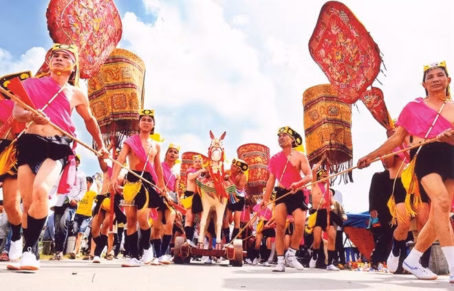 Lễ hội tại Đền Sóc, Hà Nội