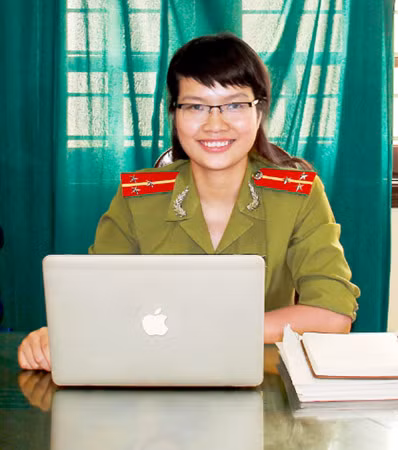 Thượng úy Trần Thị Phương Thảo.