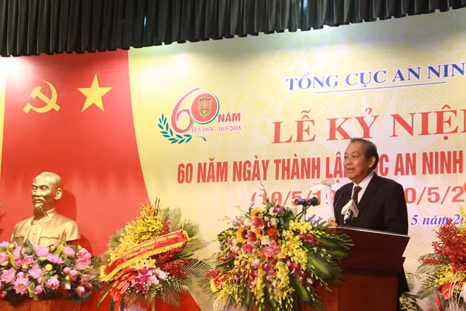Phó Thủ tướng Trương Hòa Bình phát biểu chỉ đạo tại Lễ kỷ niệm.