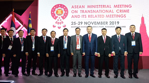 Bộ trưởng Tô Lâm và lãnh đạo các nước ASEAN tham dự Hội nghị.