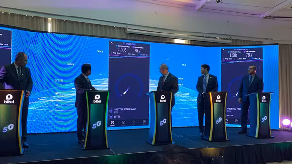 Bài kiểm tra tốc độ mạng 5G của Bitel, tải xuống đạt 1.506 Mbps và tải lên là 78,7 Mbps, các con số này vượt xa giới hạn của mạng 4G. Bài kiểm tra tốc độ mạng 5G của Bitel, tải xuống đạt 1.506 Mbps và tải lên là 78,7 Mbps, các con số này vượt xa giới hạn của mạng 4G.