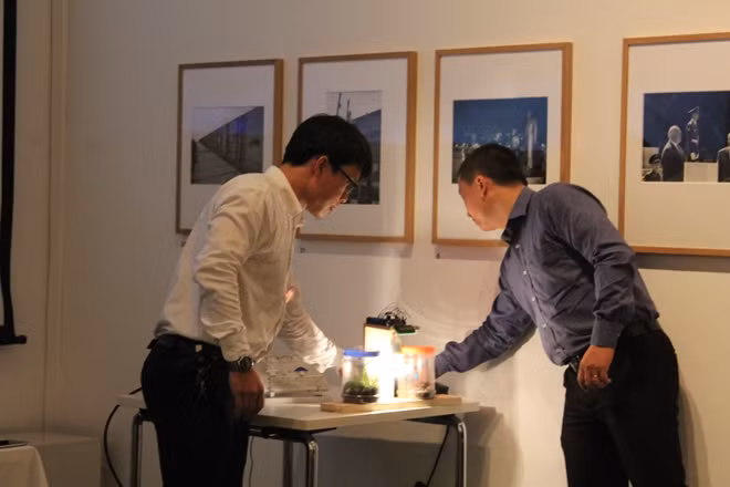 Hoạt động thí nghiệm khoa học song song với các buổi chiếu phim được kỳ vọng kích thích niềm đam mê khoa học của người trẻ