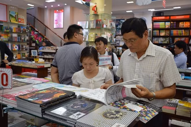 Hoạt động giao dịch bản quyền sẽ giúp bạn đọc có nhiều cơ hội lựa chọn hơn