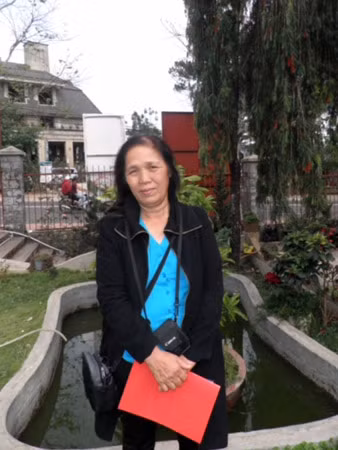 Nhà báo, nhà khảo cổ Đinh Thị Nga.