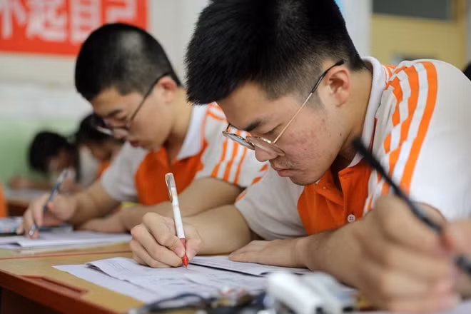 Cao Khảo là kỳ thi Đại học được xếp vào hàng khó, khốc liệt, kinh khủng nhất thế giới tại Trung Quốc. (Ảnh: Xinhua)