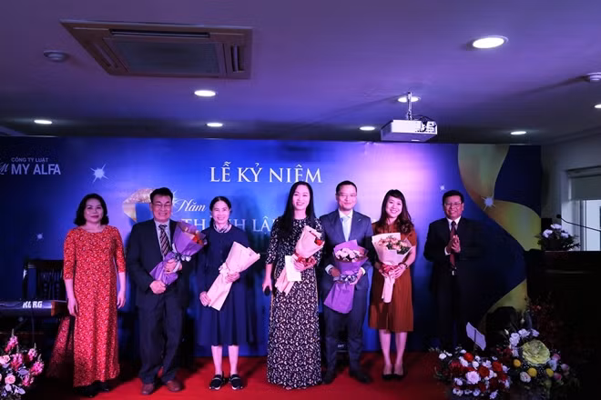 Công ty Luật MYALFA ngày càng khẳng định được uy tín và vị thế trong tư vấn pháp luật, tham gia tố tụng và cung cấp các dịch vụ pháp lý.