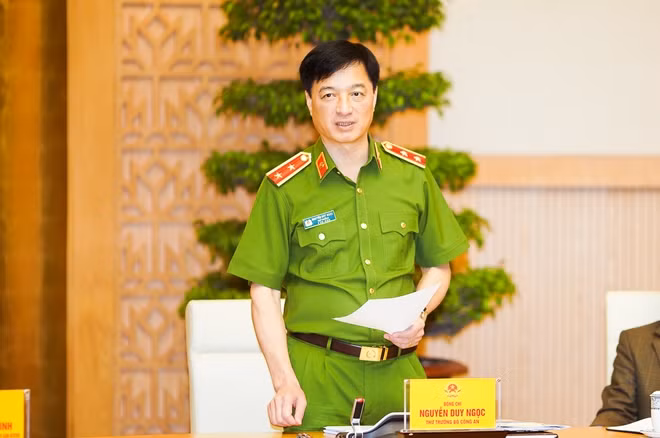 Thứ trưởng Nguyễn Duy Ngọc phát biểu tại hội nghị.