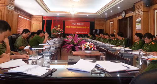 Đại diện Đoàn đánh giá ngoài của Tổng cục Chính trị CAND công bố kết quả đánh giá tại Học viện CSND ngày 6/8.