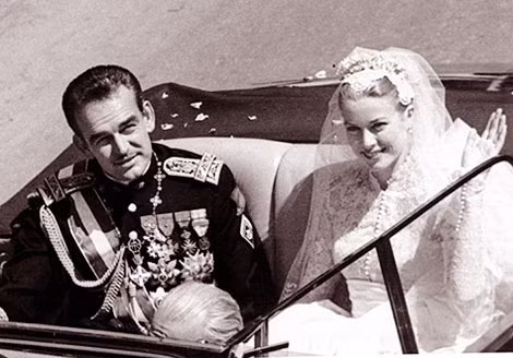 “Hôn lễ thế kỷ” giữa ông hoàng Rainier III và Grace Kelly bắt đầu một phần đời mới diễm lệ hơn nhiều cho người phụ nữ tài sắc này.