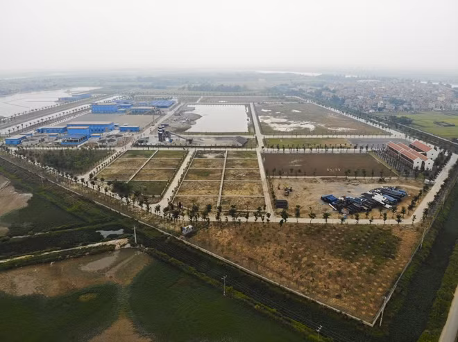 Nhà máy nước sạch sông Đuống được xây dựng bằng 80% vốn doanh nghiệp đi vay.