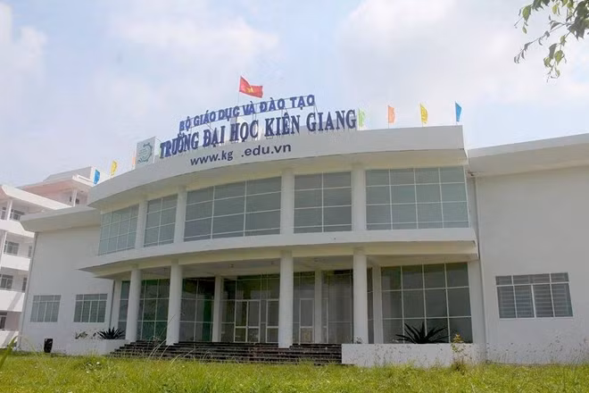 Trường Đại học Kiên Giang, nơi ông Thái Thành Lượm làm Hiệu trưởng sau khi rời Giám đốc Sở TT&TT tỉnh Kiên Giang.