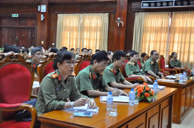 Các đại biểu dự Hội nghị.