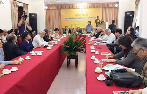 Hội thảo “Ảnh hưởng của Nguyễn Du với văn chương hiện đại”.