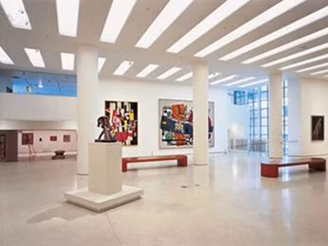 Một gian trong Bảo tàng viện mang tên Guggenheim ở New York (Mỹ).