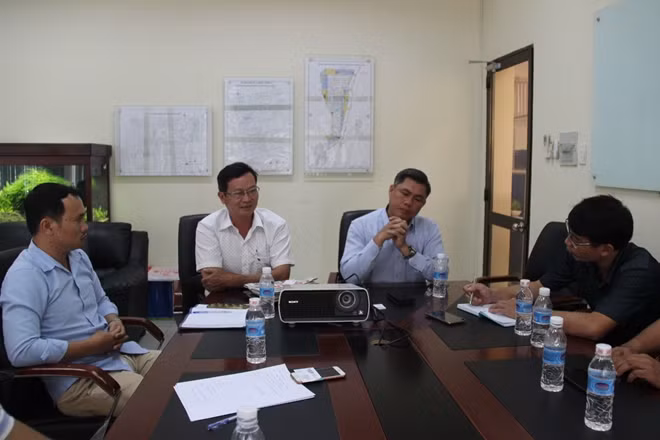 Toàn cảnh buổi làm việc