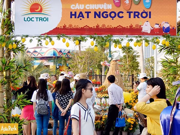 Tâm điểm là Lễ hội Hạt ngọc trời tại Asia Park.