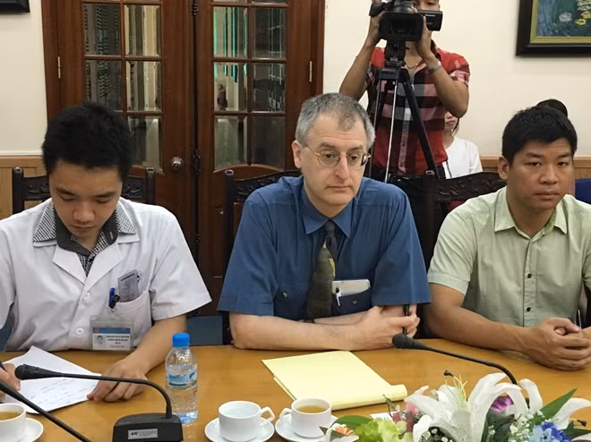 GS.TS. Eric L.Krakauer mong muốn, bệnh nhân nghèo cũng được chăm sóc giảm đau trong điều trị .