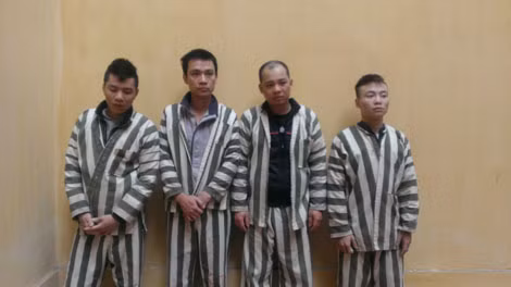 Các đối tượng tại cơ quan Công an .