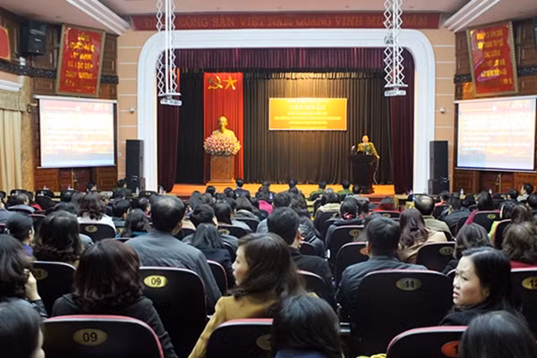 Quang cảnh buổi tập huấn.