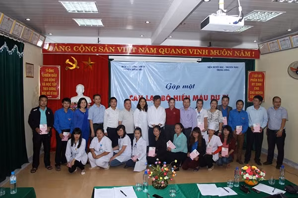 Câu lạc bộ hiến máu dự bị huyện Đồng Văn.