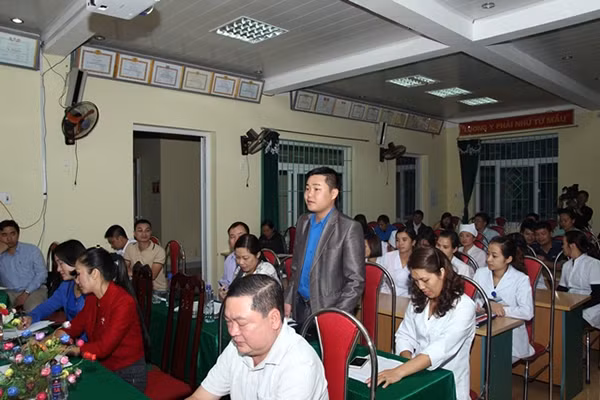 Nhiều đoàn viên, thanh viên, y bác sĩ tham gia vào CLB hiến máu dự bị huyện Đồng Văn.