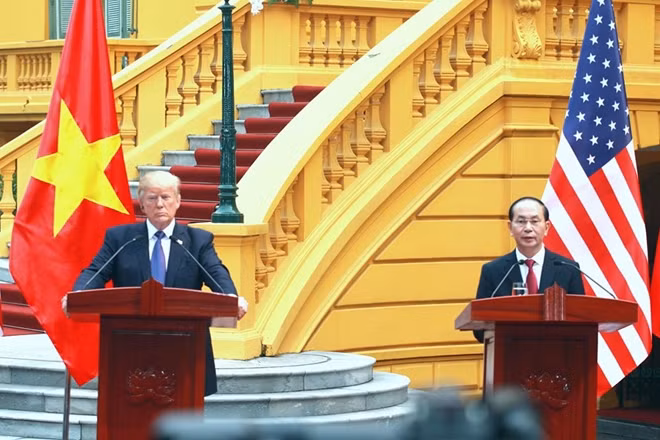 Việt Nam và Hoa Kỳ đã ra tuyên bố chung nhất trí làm sâu sắc hơn quan hệ đối tác toàn diện Việt Nam - Hoa Kỳ, trên nguyên tắc tôn trọng độc lập chủ quyền, toàn vẹn lãnh thổ và thể chế chính trị của nhau.