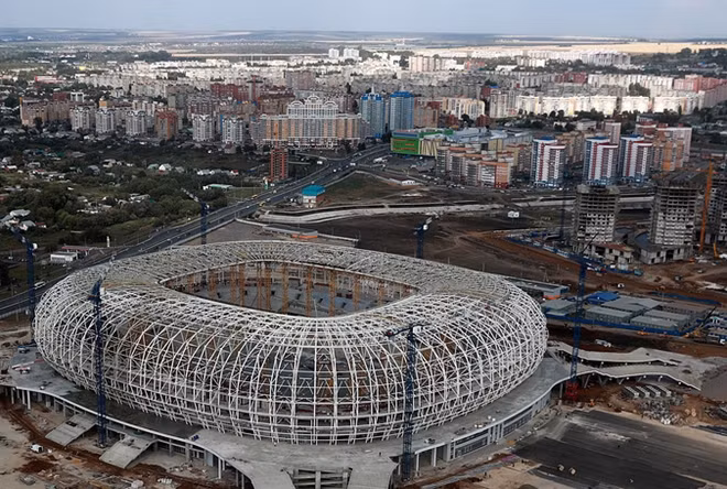 Toàn cảnh sân vận động Mordovia (Saransk).