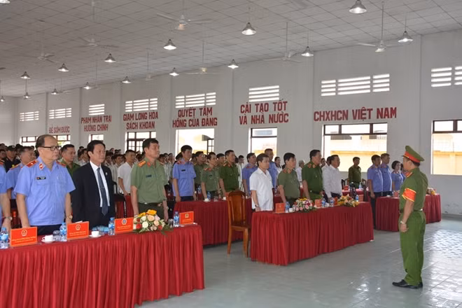 Lễ công bố Quyết định giảm thời hạn chấp hành án phạt tù đợt Quốc khánh 2-9-2019 cho những phạm nhân đã có quá trình học tập, lao động, cải tạo tiến bộ.