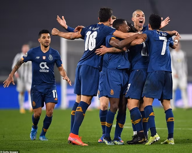 Đại diện Bồ Đào Nha giành vé vào vòng tứ kết Champions League năm nay.