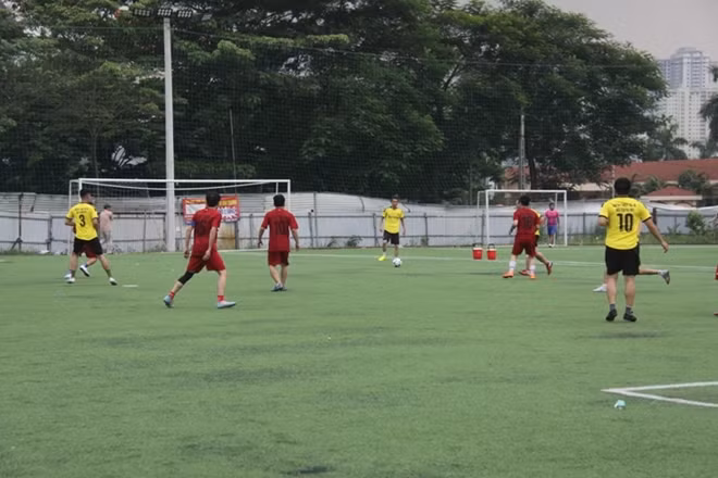 Các đội thi đấu tranh tài chọn đội nhất vào chung kết của Bộ Công an.