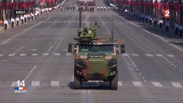Xe bọc thép Griffon.