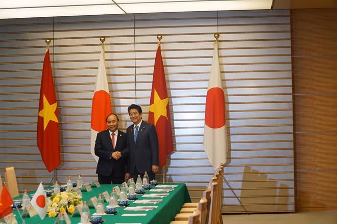Thủ tướng Nguyễn Xuân Phúc và Thủ tướng Nhật Bản Shinzo Abe