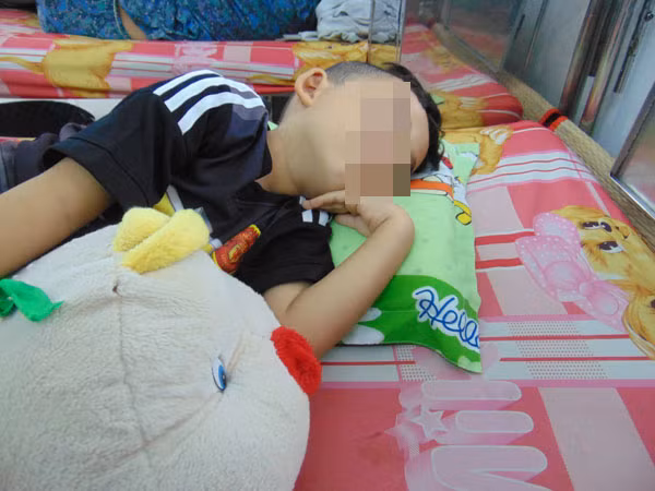 Cháu D. hiện đang điều trị tại Bệnh viện Đa khoa tỉnh Bạc Liêu.