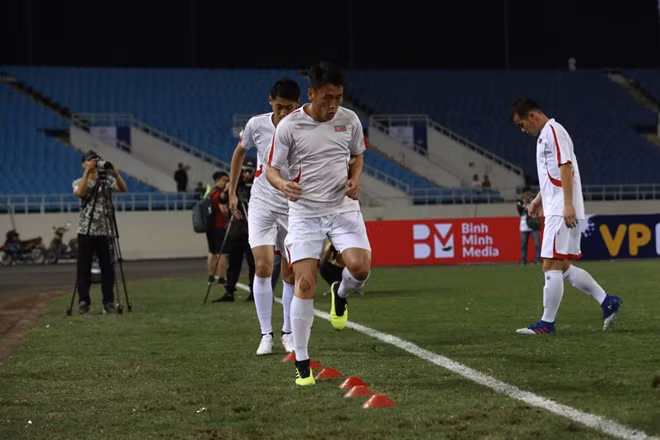 Tại Asian Cup 2019, đội tuyển CHDCND Triều Tiên nằm ở bảng E cùng các đối thủ Saudi Arabia, Qatar và Lebanon.