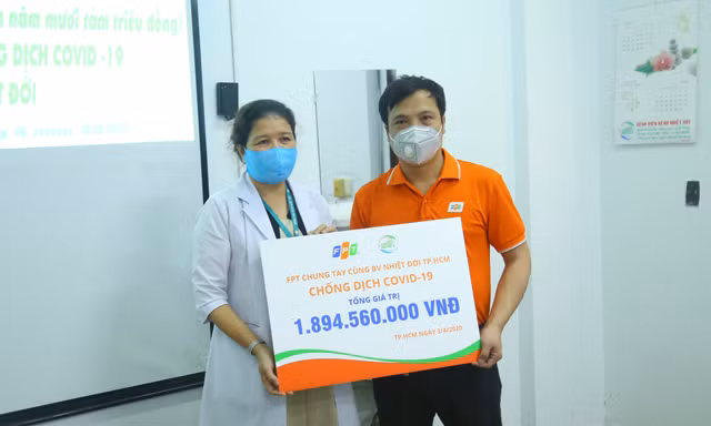 Năm 2020, Tập đoàn FPT chung tay hỗ trợ gói 20 tỷ đồng cho phòng chống dịch trên quy mô cả nước.