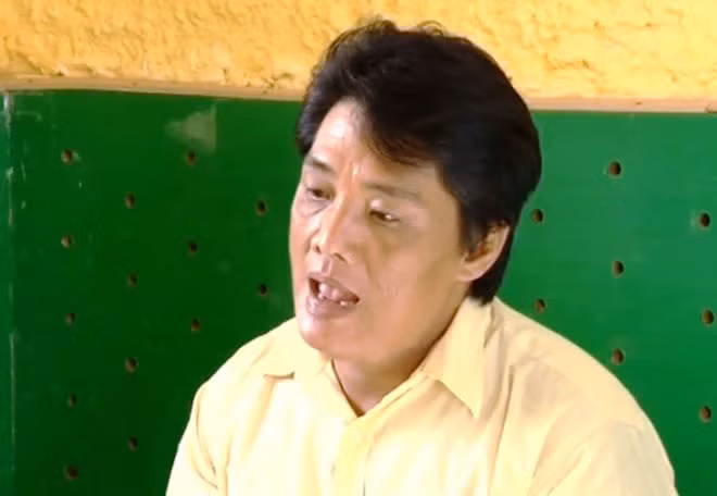 Trần Văn Oai, cầm đầu băng nhóm chuyên trộm đồ cổ. Trần Văn Oai, cầm đầu băng nhóm chuyên trộm đồ cổ.
