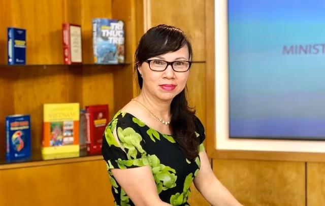 Bà Nguyễn Thị Kim Phụng, Vụ trưởng Vụ Giáo dục đại học, Bộ GD&ĐT.