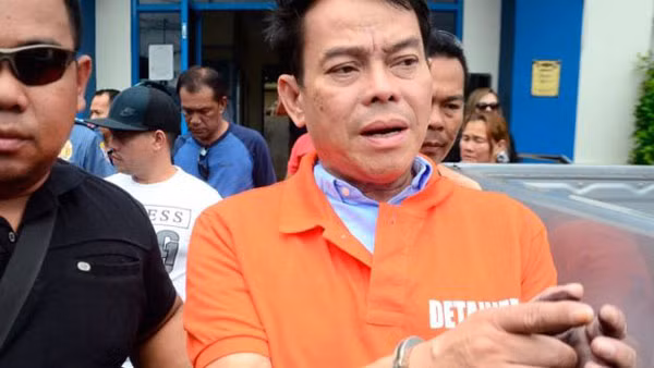 Ông Rolando Espinosa khi bị bắt.