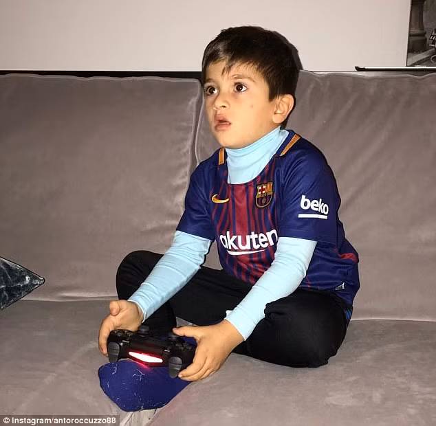 Trưởng tử nhà Messi đã gia nhập lò đào tạo của Barca.