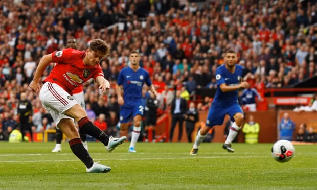 Trận đại chiến giữa Man Utd và Chelsea trên sân Old Trafford vào đêm qua thực sự làm mãn nhãn những người yêu bóng đá khi hai đội trình diễn lối chơi "tấn công rực lửa" ngay từ đầu. Ảnh: Action Images via Reuters